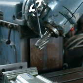 Vertical milling machine